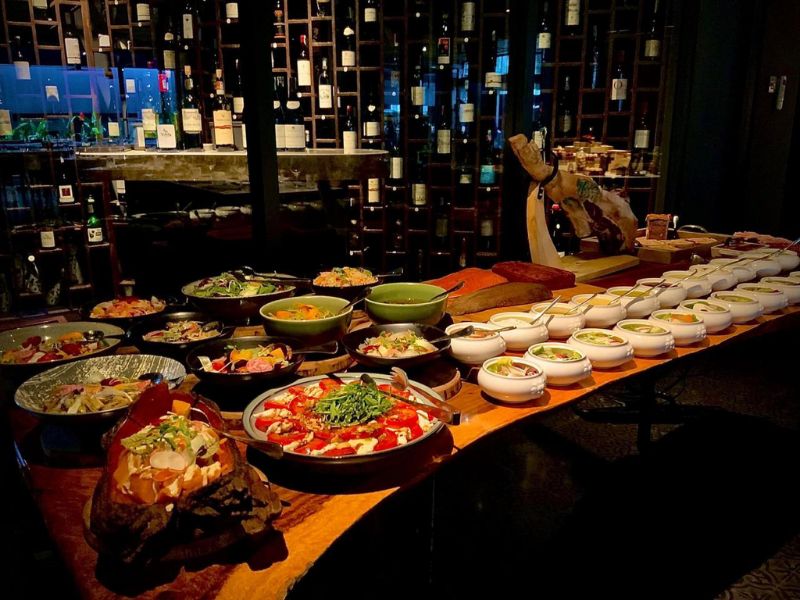 Không gian sang trọng tại nhà hàng P'ti Saigon Thảo Điền